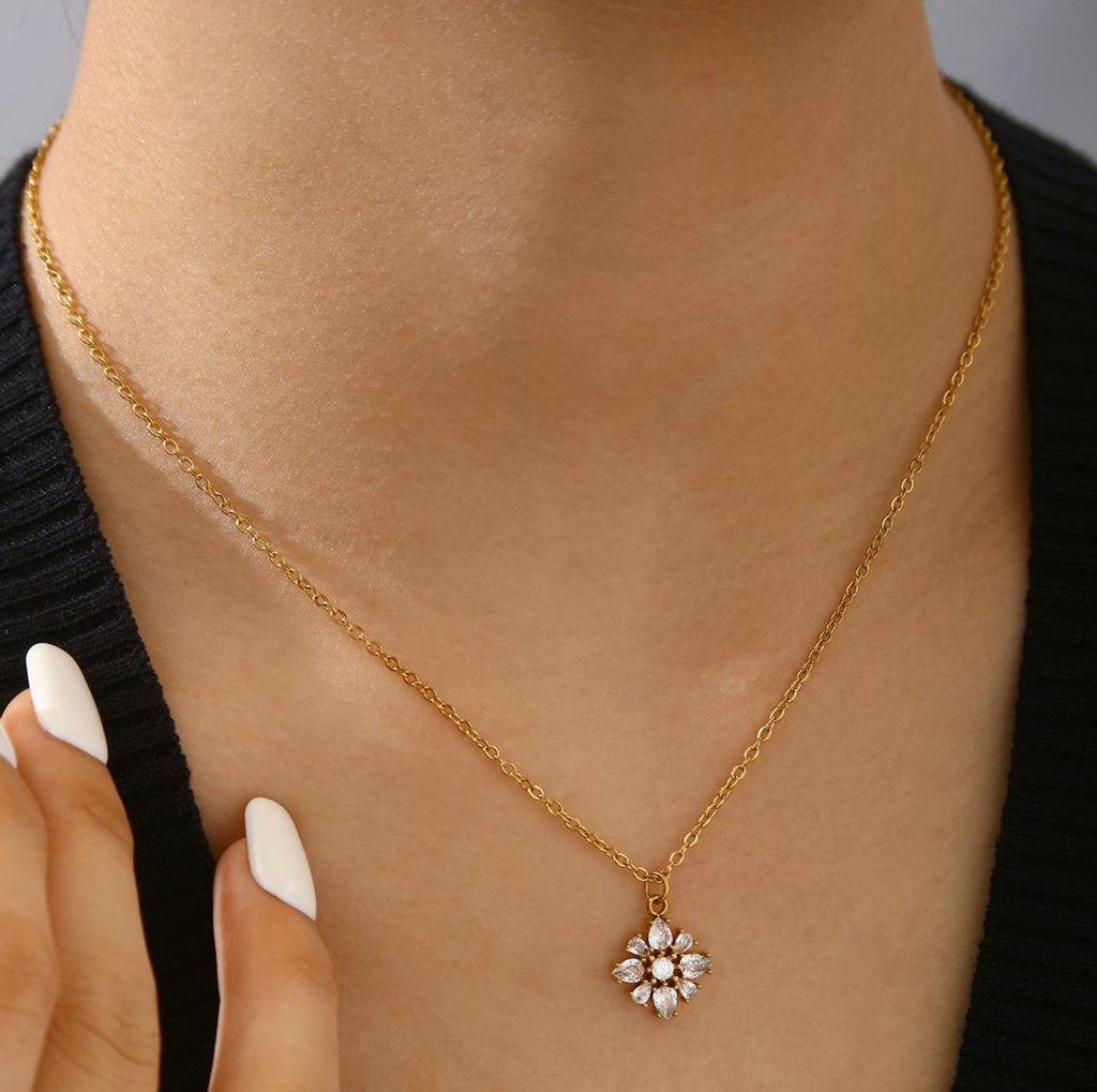 Elegant Stainless Steel Fashion Necklace