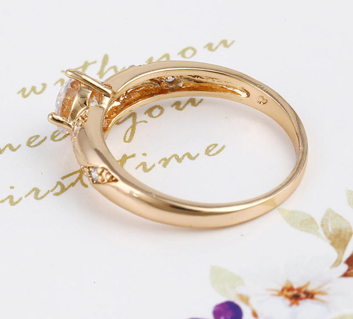 Sparkling Stone Women Ring